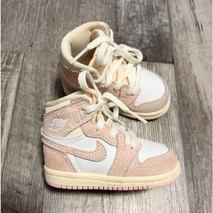 Jordan 1 Retro OG Washed Pink